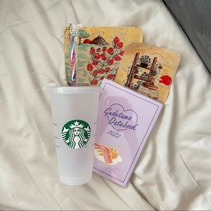 NEW starbucks mystery color
changing cup !!